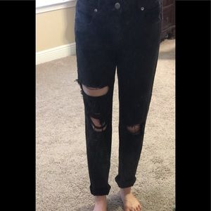 AEO Black Distressed Tomgirl Jeans boyfriend jeans